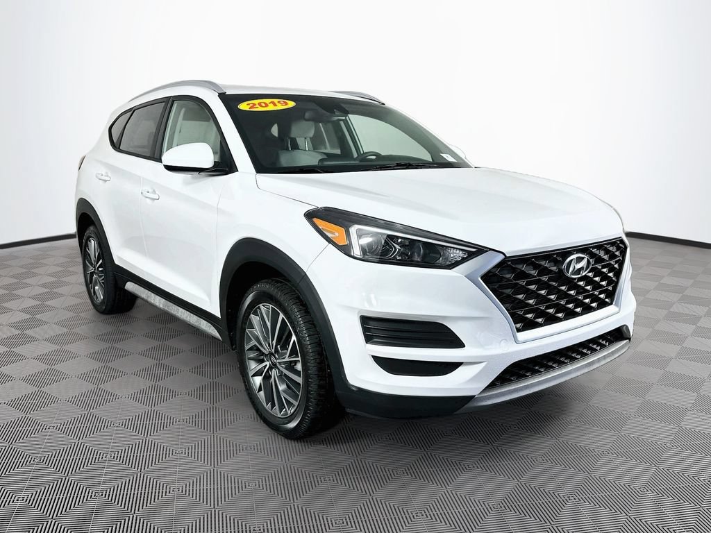 Used 2019 Hyundai Tucson SEL w/ Cargo Package FWD image 2