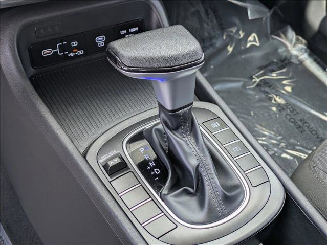 Certified 2025 Hyundai Kona SE FWD image 12