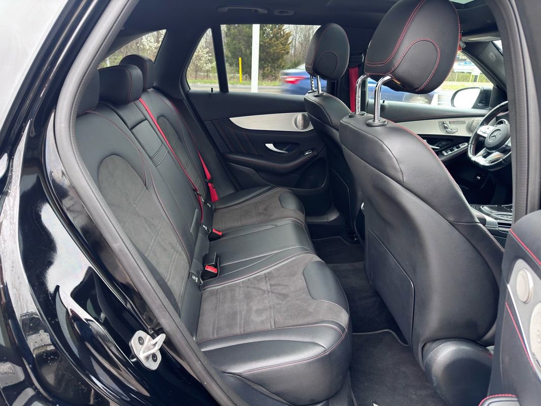 Used 2022 Mercedes-Benz GLC 43 AMG 4MATIC image 34