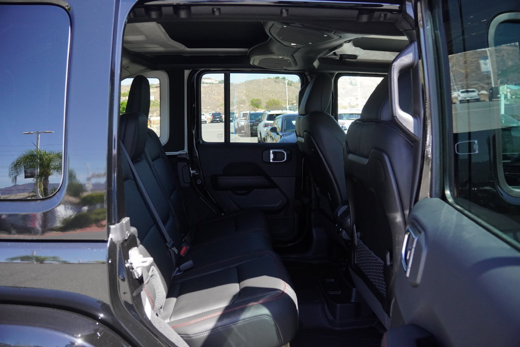 New 2027 Jeep Wrangler Unlimited Rubicon AWD/4WD image 35