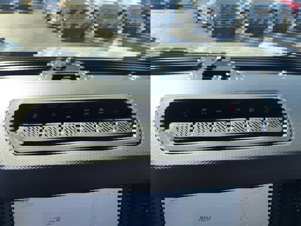 New 2025 Ford Bronco Badlands image 14