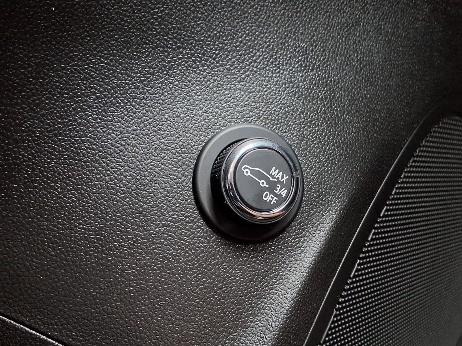 Used 2023 Buick Envision Essence FWD image 21