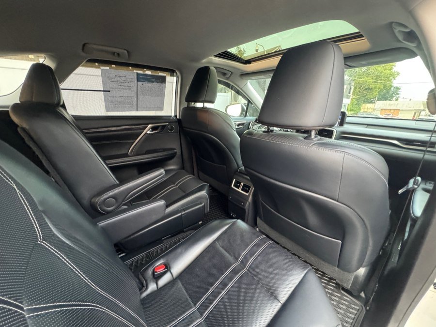 Used 2021 Lexus RX 350L AWD w/ Luxury Package image 33