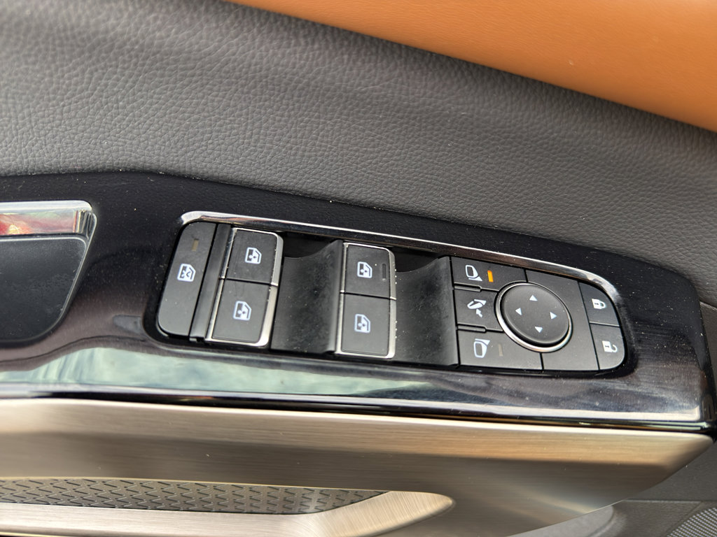 Certified 2025 Nissan Pathfinder Platinum w/ Cargo Package image 12