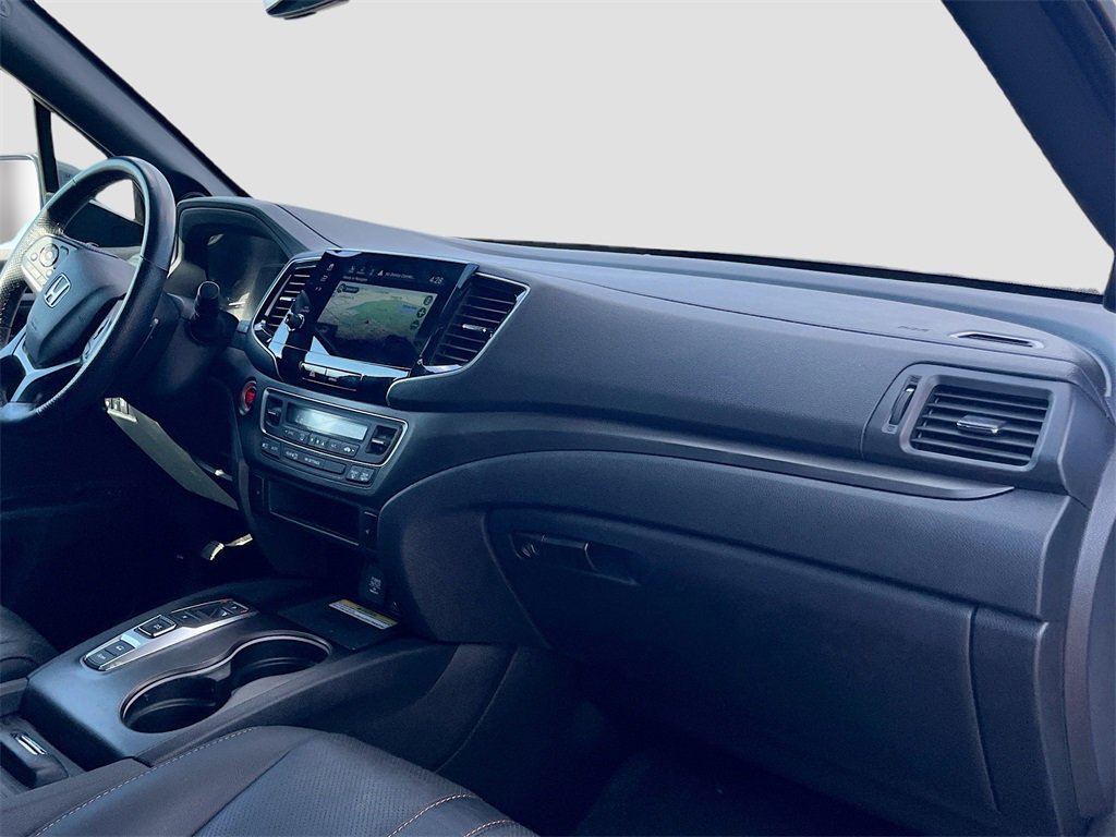 Used 2023 Honda Passport TrailSport image 30