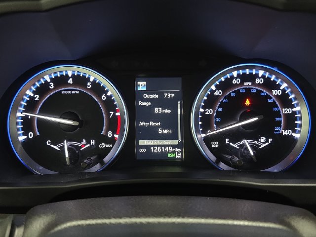 Used 2017 Toyota Highlander XLE AWD/4WD image 18