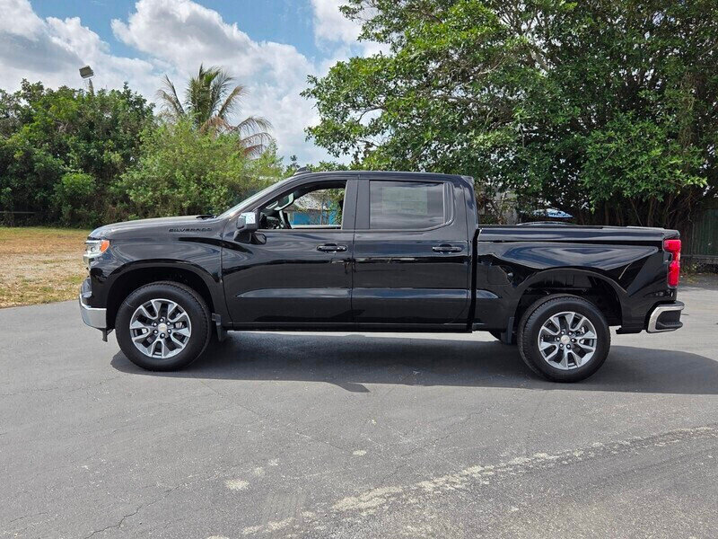 New 2026 Chevrolet Silverado 1500 LT w/ LPO, Dark Essentials Package RWD image 2