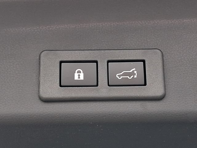 Used 2025 Subaru Ascent Limited AWD/4WD image 32