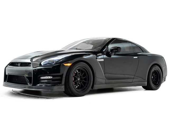 Used 2012 Nissan GT-R Black Edition AWD/4WD image 8