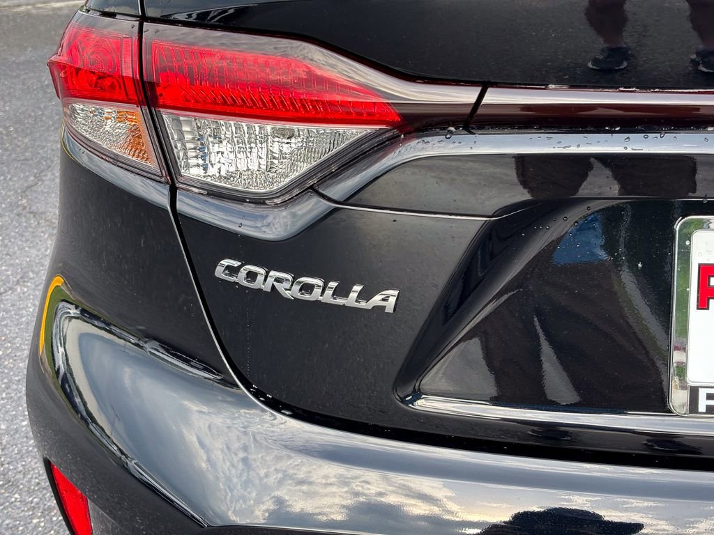 New 2026 Toyota Corolla LE FWD image 6
