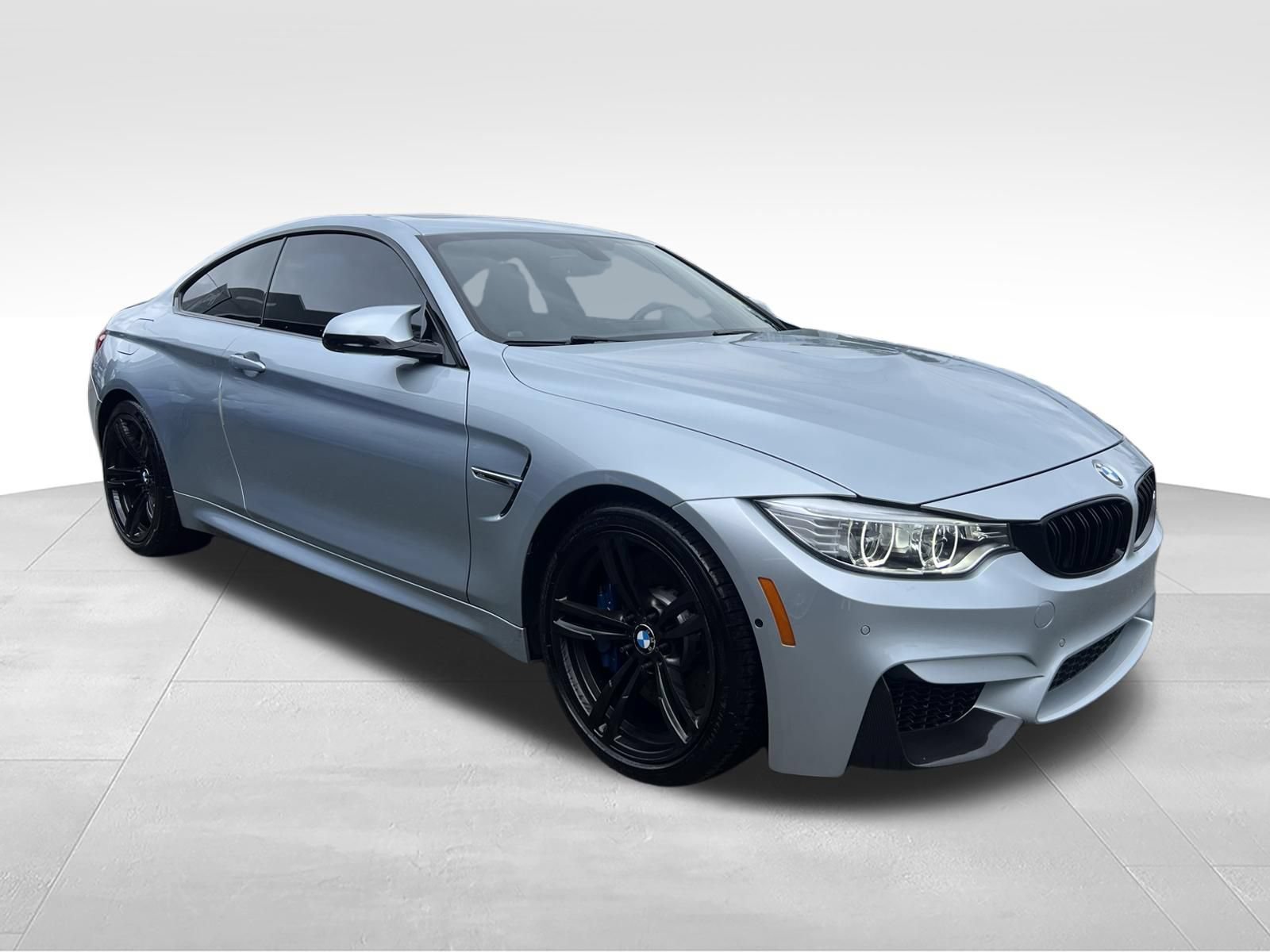 Used 2015 BMW M4 Coupe RWD image 6