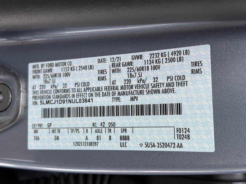 Certified 2022 Lincoln Corsair AWD w/ Equipment Group 101A image 24