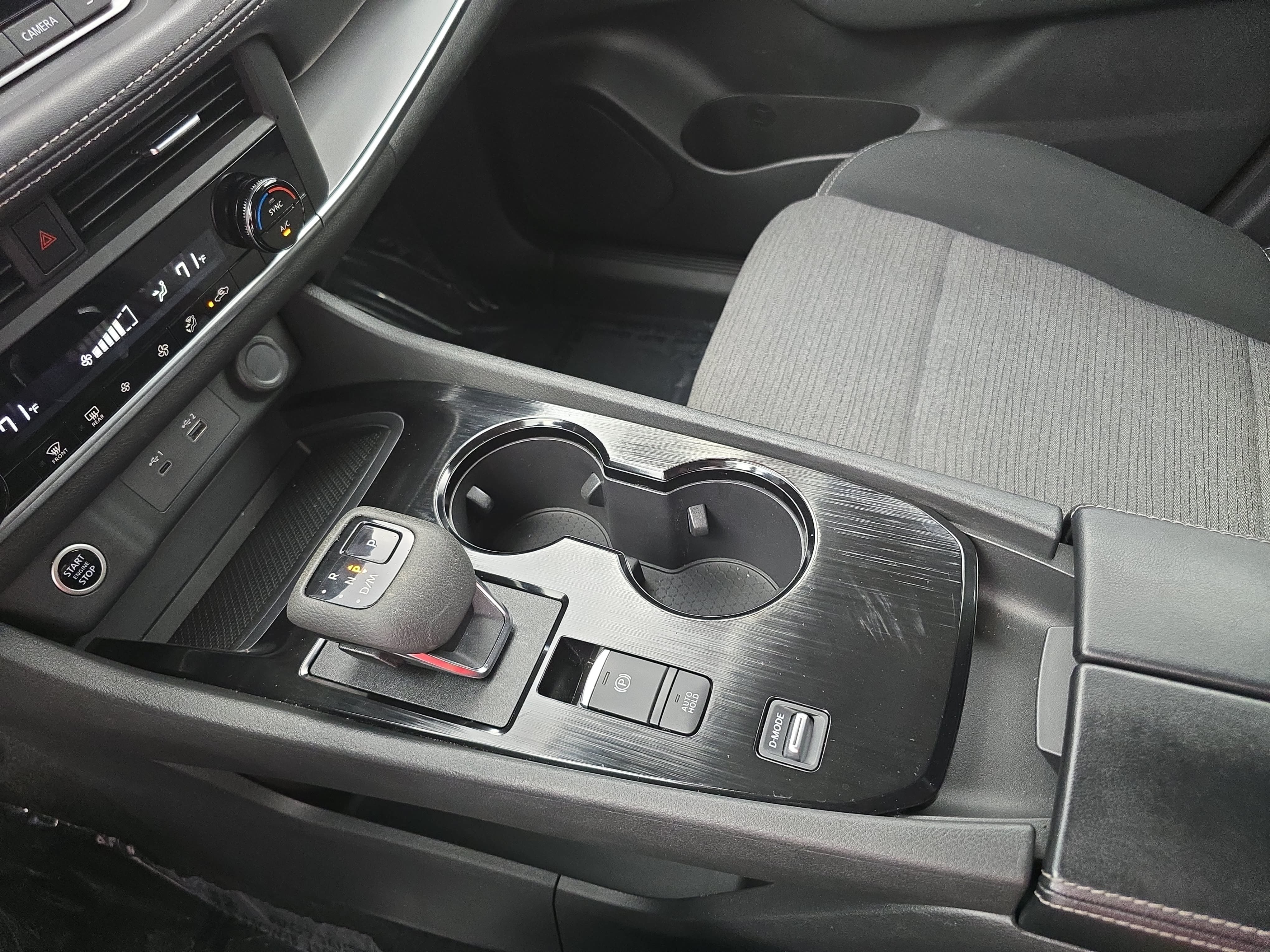 Certified 2023 Nissan Rogue SV FWD image 23