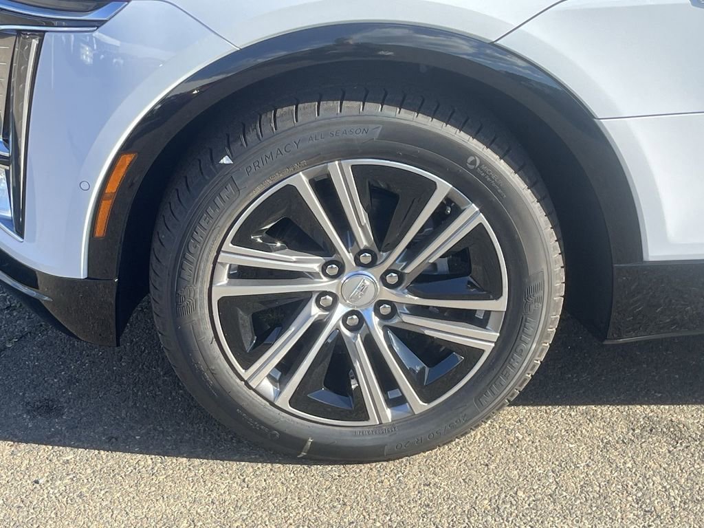 Used 2026 Cadillac Lyriq Premium Luxury image 25