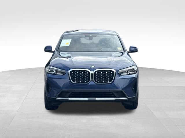 Certified 2024 BMW X4 xDrive30i image 11