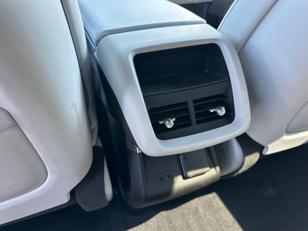 Used 2024 Cadillac Lyriq Sport w/ LPO, Floor Liner Package AWD/4WD image 16