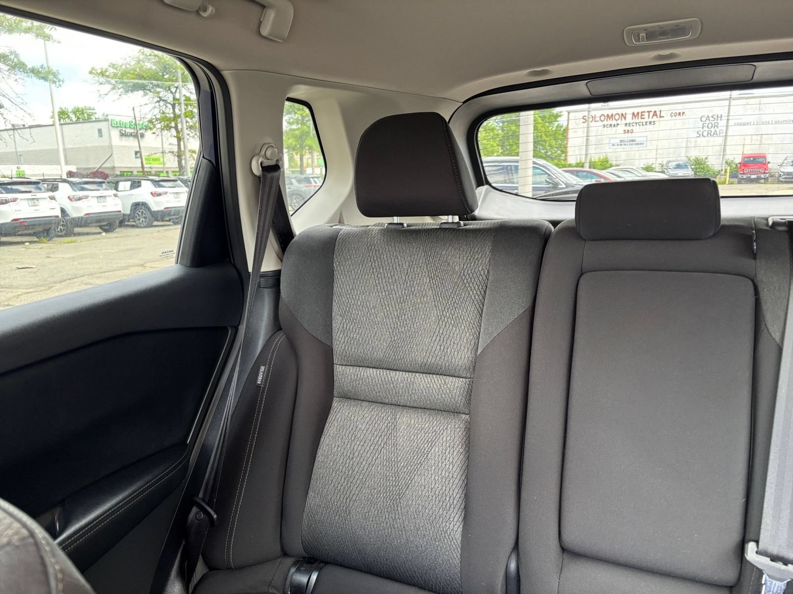 Used 2025 Nissan Rogue SV AWD/4WD image 37