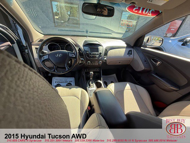 Used 2015 Hyundai Tucson SE AWD/4WD image 14