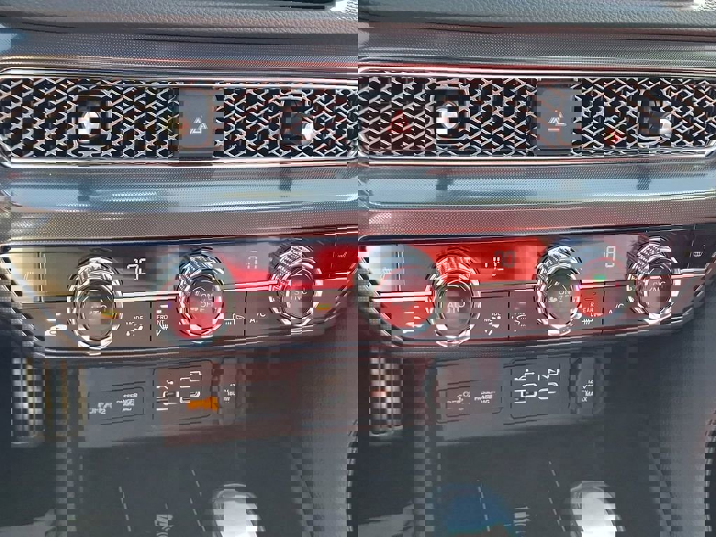 Used 2024 Acura Integra A-Spec image 18