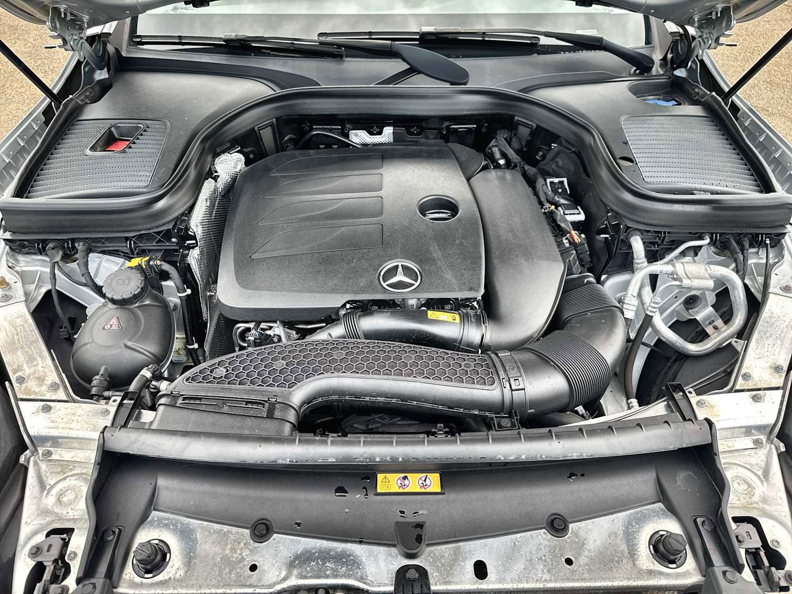 Used 2020 Mercedes-Benz GLC 300 4MATIC image 13