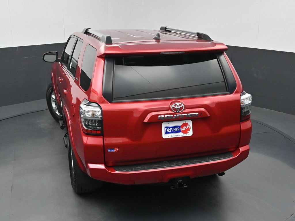 Used 2022 Toyota 4Runner SR5 RWD image 33