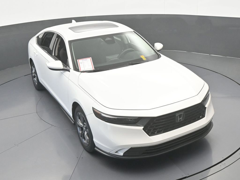Used 2023 Honda Accord EX image 52