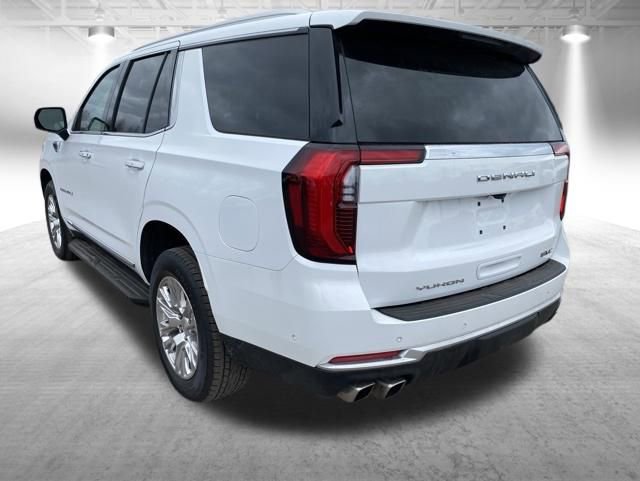 Used 2025 GMC Yukon Denali AWD/4WD image 9