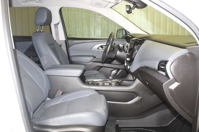 Used 2021 Chevrolet Traverse Premier w/ LPO, Floor Liner Package AWD/4WD image 25