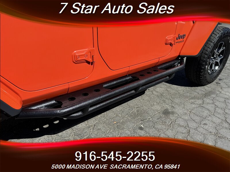 Used 2018 Jeep Wrangler Unlimited Rubicon w/ Dual Top Group image 16