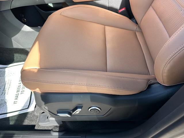 New 2026 Hyundai Santa Fe Limited image 8