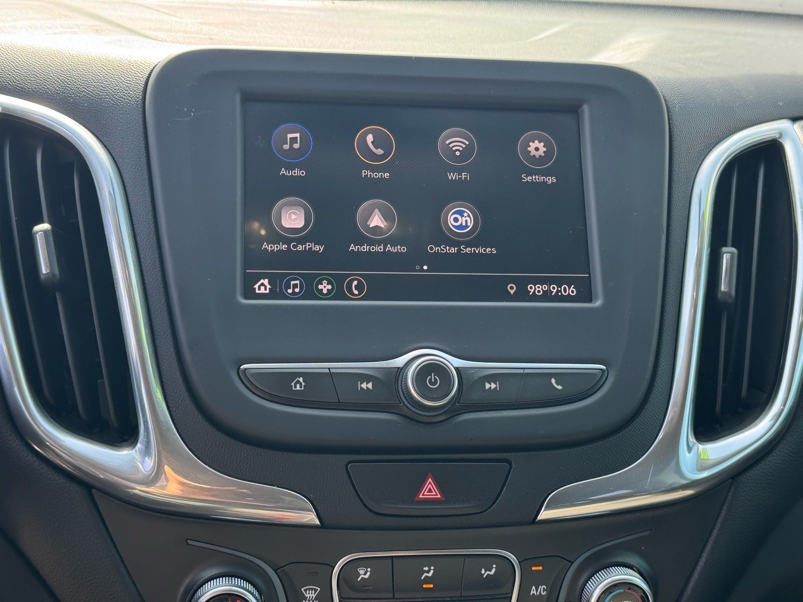 Used 2020 Chevrolet Equinox LT FWD image 21
