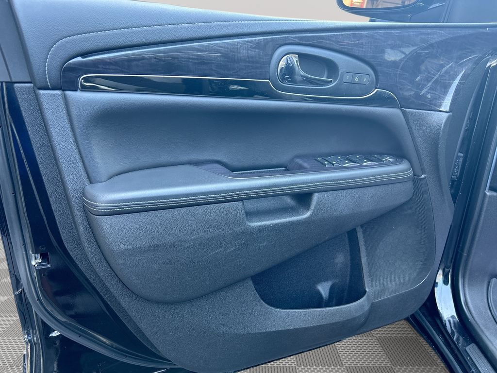 Used 2016 Buick Enclave Leather AWD/4WD image 24