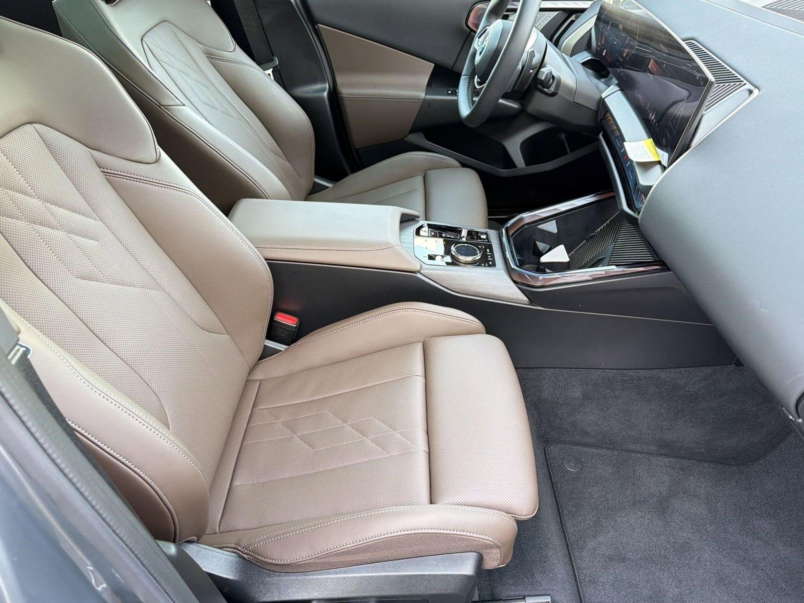 Used 2025 BMW X3 xDrive30i w/ Premium Package AWD/4WD image 28