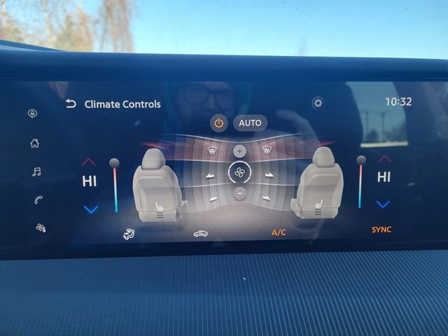New 2025 Nissan Murano SV AWD/4WD image 21