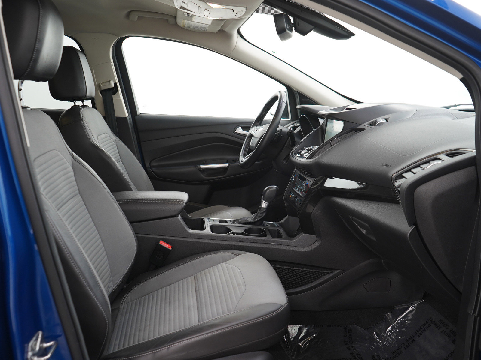 Used 2017 Ford Escape Titanium AWD/4WD image 13
