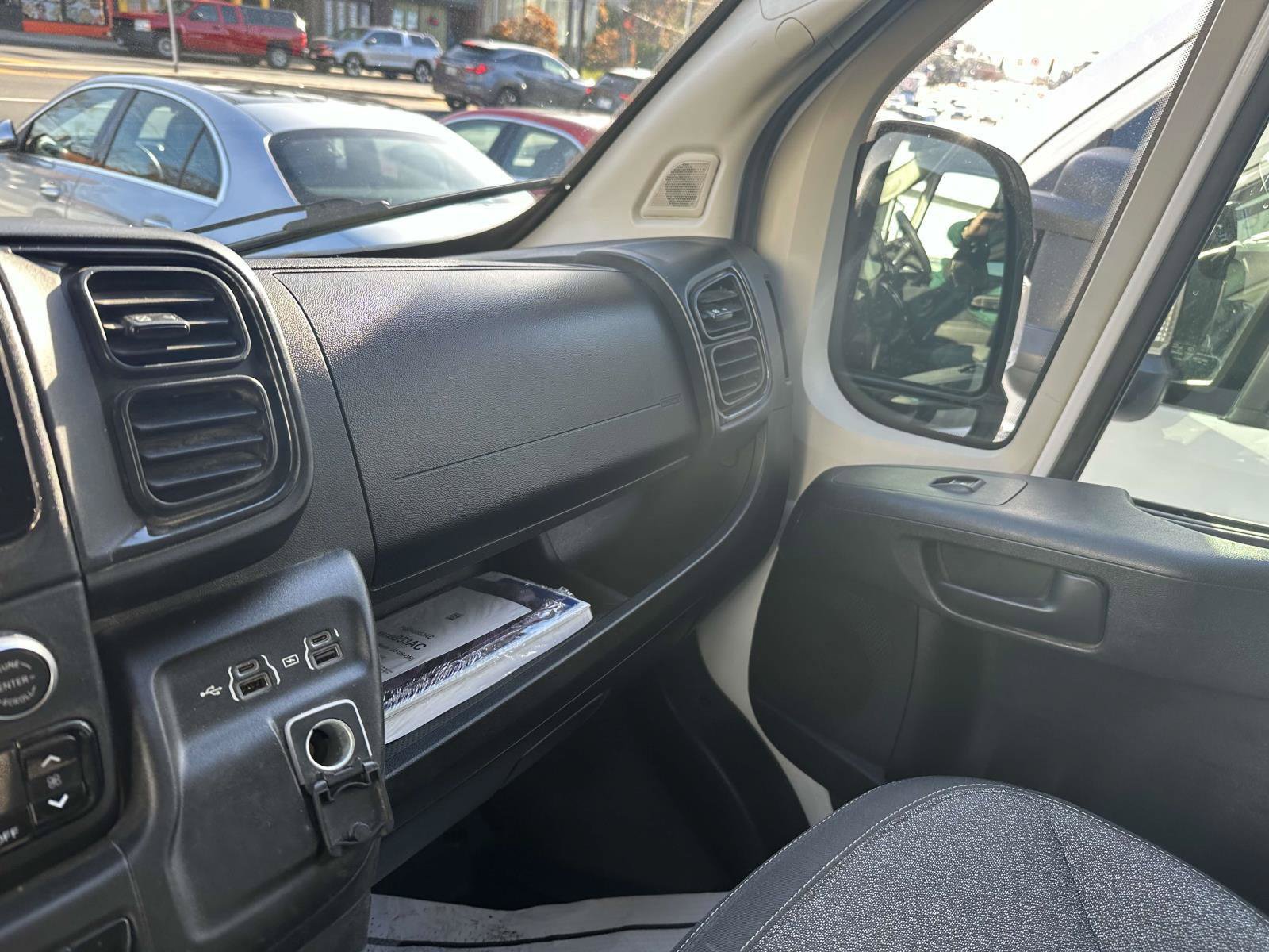 Used 2022 RAM ProMaster 2500 FWD image 19