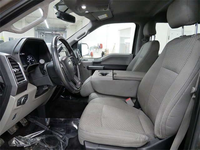 Used 2016 Ford F150 XLT w/ Equipment Group 302A Luxury image 8