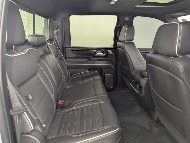 Used 2025 GMC Sierra 2500 AT4X w/ AT4X AEV Edition image 25