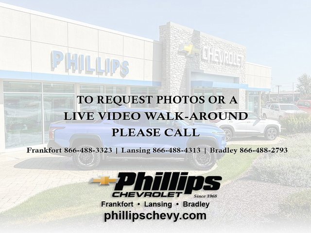 Used 2024 Chevrolet Trax RS w/ Driver Confidence Package image 2