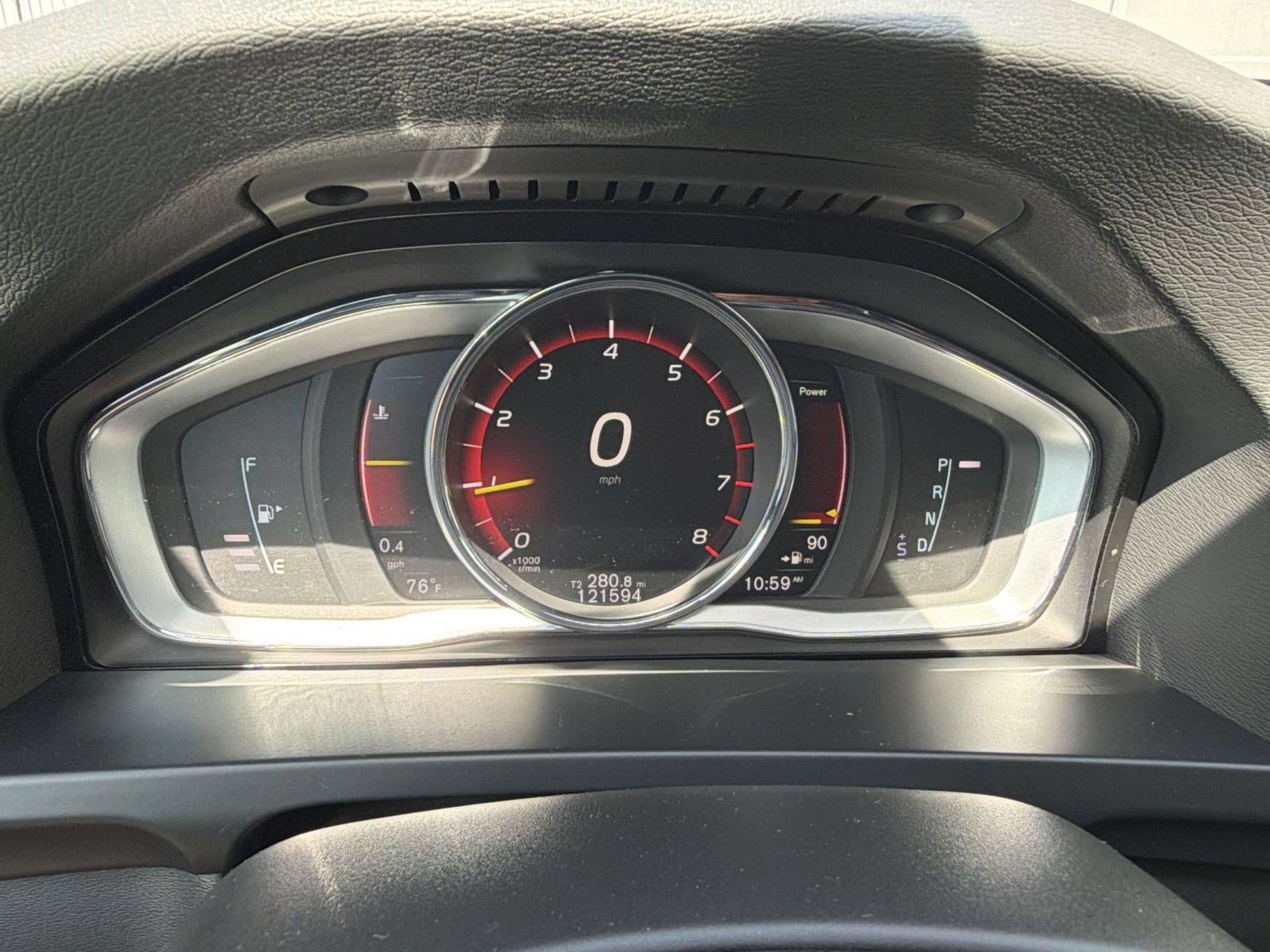Used 2018 Volvo V60 T5 Cross Country w/ Convenience Package AWD/4WD image 19