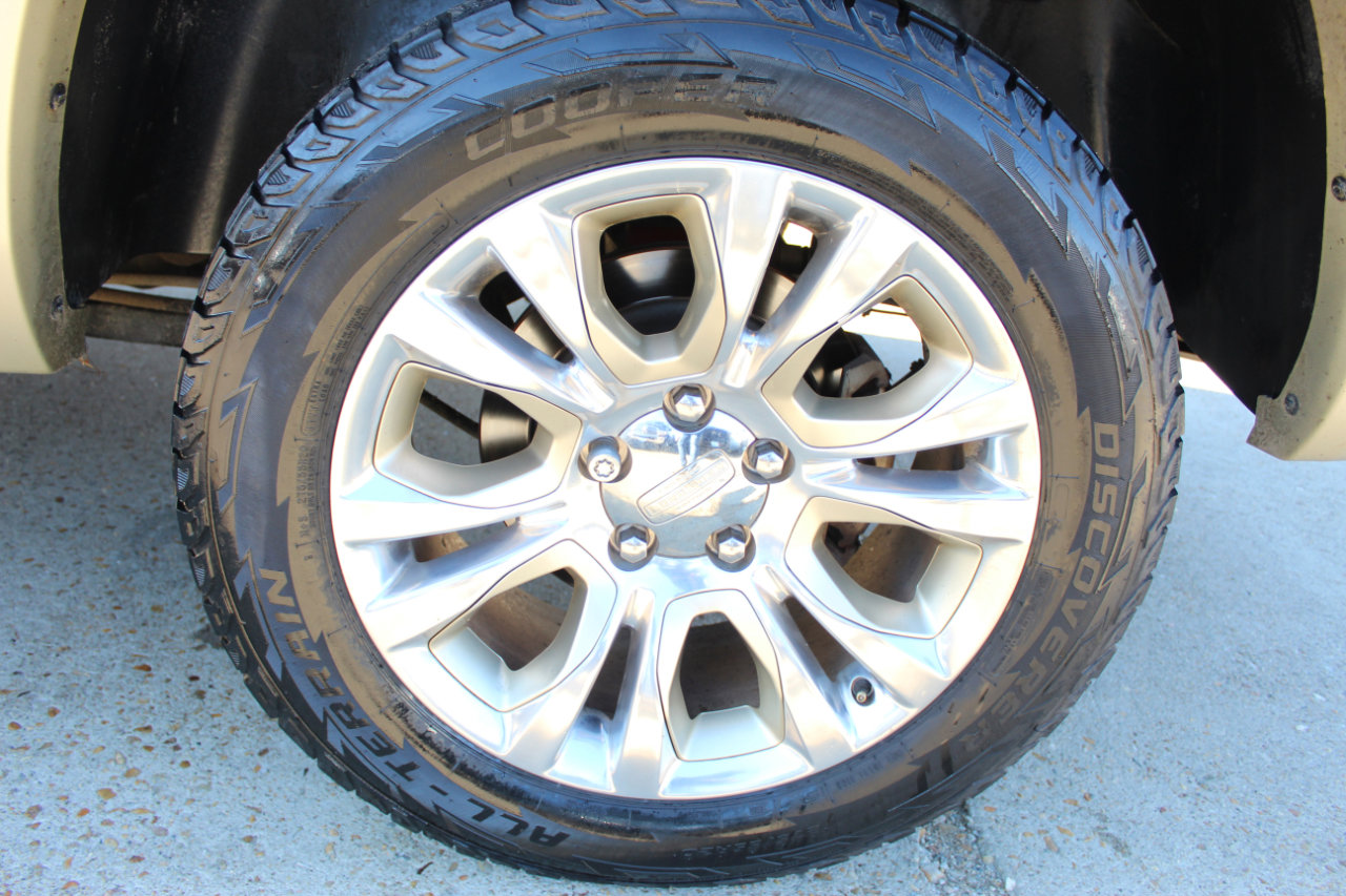 Used 2015 RAM 1500 Laramie Longhorn w/ Convenience Group image 36