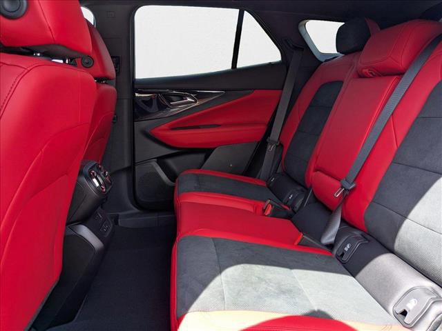 New 2025 Chevrolet Blazer EV RS image 16