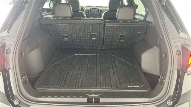 Used 2022 Chevrolet Equinox RS w/ Infotainment Package image 43