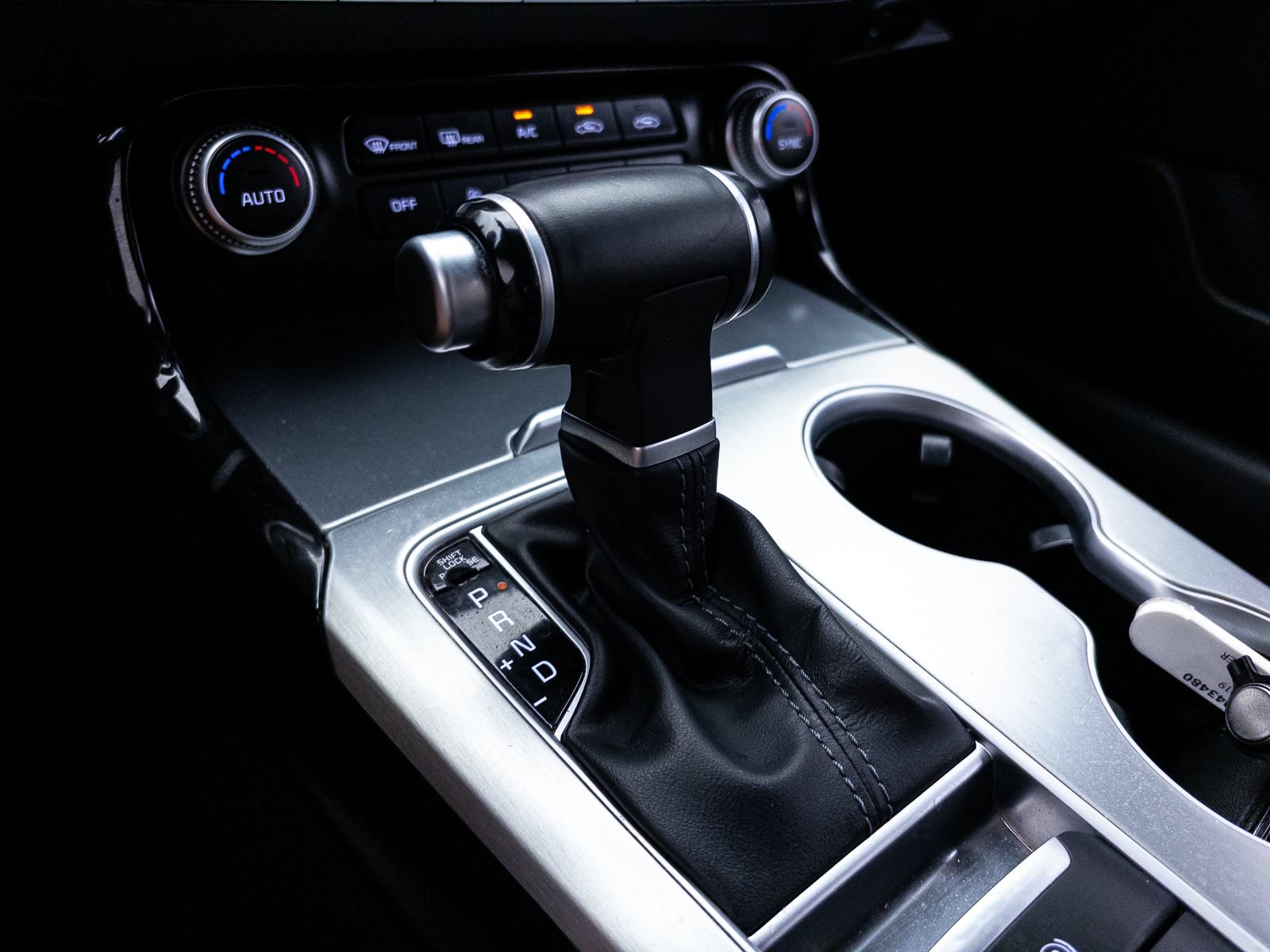Used 2019 Kia Stinger GT RWD image 27