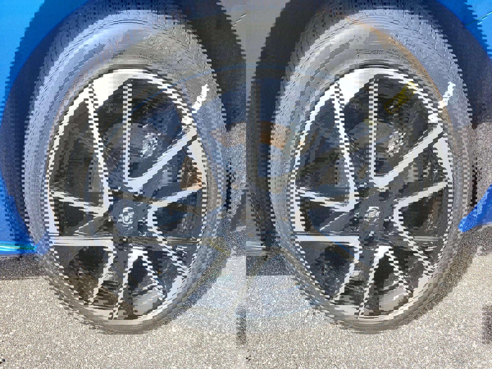 New 2025 Nissan Sentra SR w/ SR Premium Package image 8