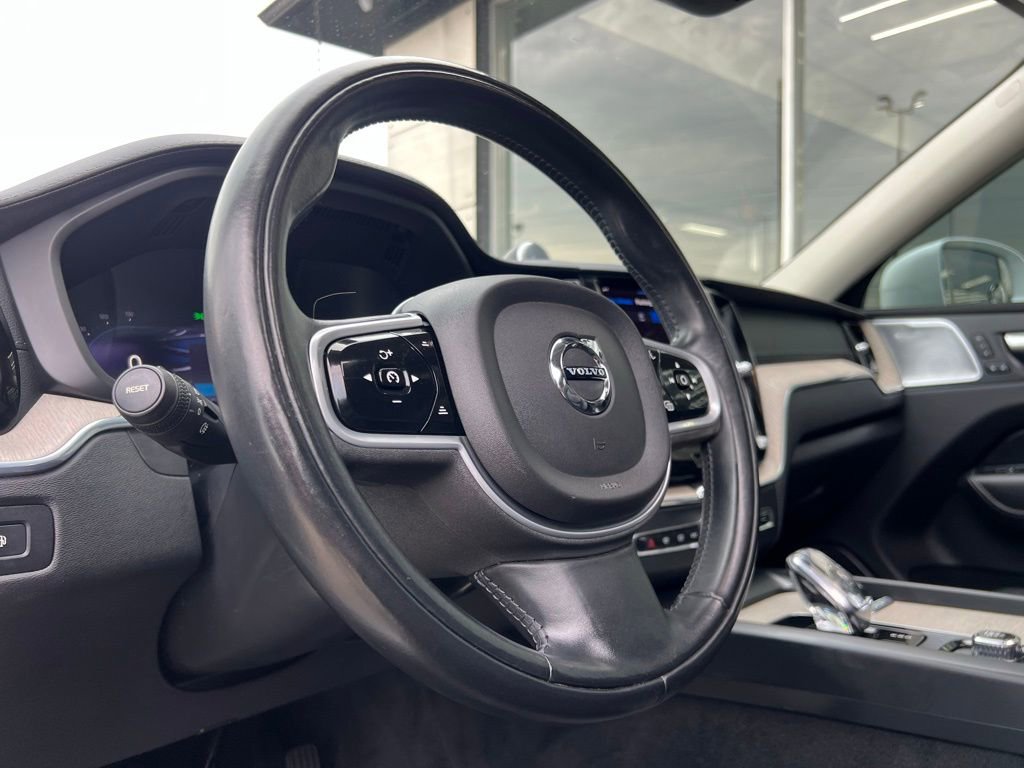 Used 2022 Volvo XC60 T8 Inscription w/ Advanced Package image 52