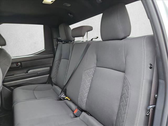 Used 2025 Toyota Tacoma SR5 AWD/4WD image 17