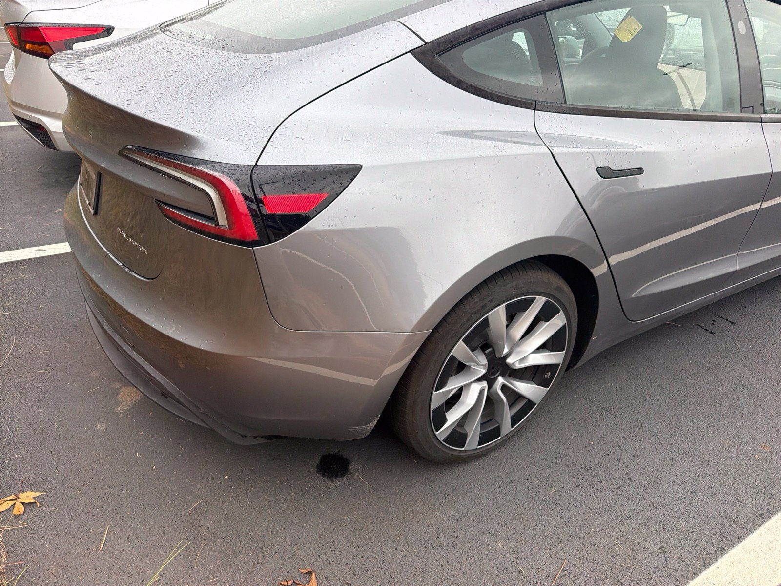 Used 2025 Tesla Model 3 Long Range AWD/4WD image 5