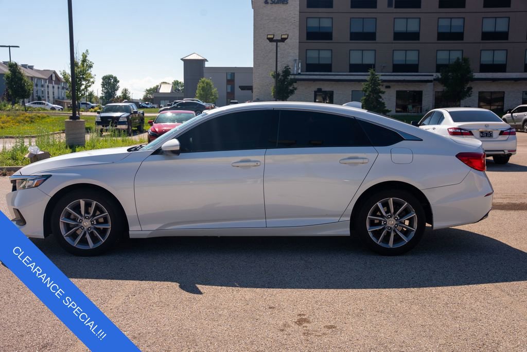 Used 2022 Honda Accord LX image 4