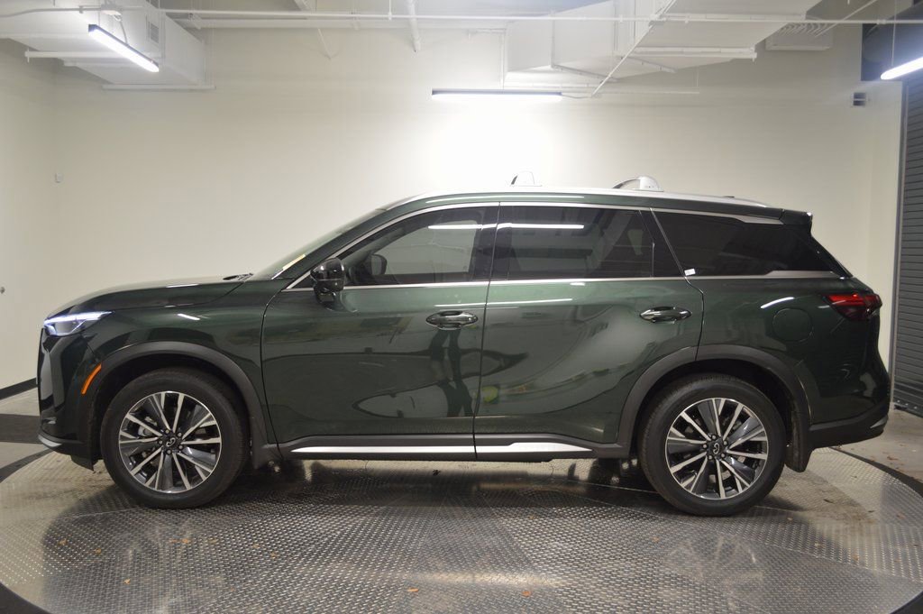 Certified 2026 INFINITI QX60 Luxe image 2